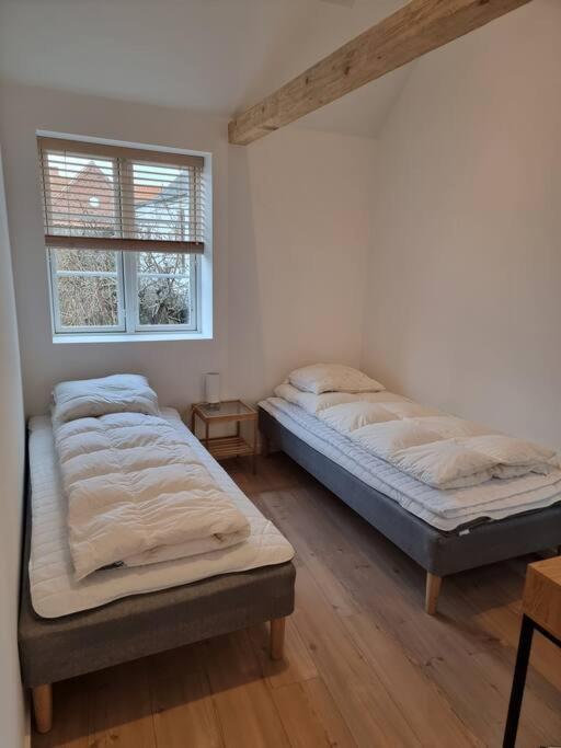 Hyggeligt Lille Byhus Lige Mellem Havnen Og Bytorv Ringkøbing Extérieur photo